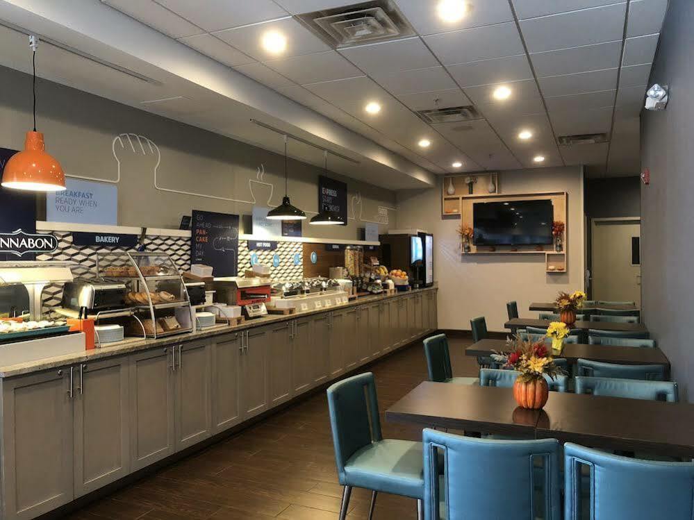 Holiday Inn Express Washington Dc Silver Spring By Ihg Exterior foto